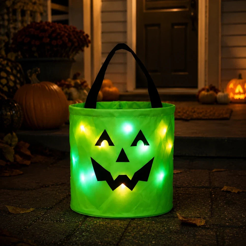 Sacs citrouille d'Halloween LED pour la chasse aux bonbons | Pliables pour la collecte de bonbons | Récipients lumineux réutilisables | Supports de friandises de fête avec motif de visage de Jack O'Lantern