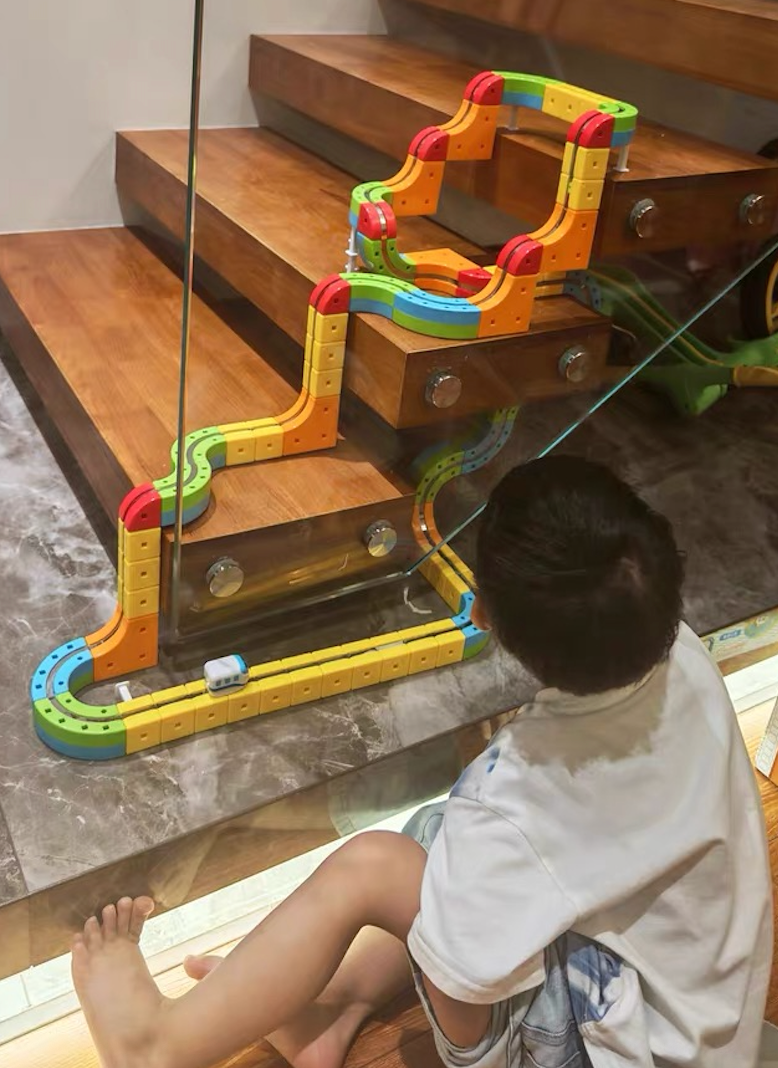 Onenazo Electric Train Track Set | Flexible Race Track for Kids Aged 3 ...